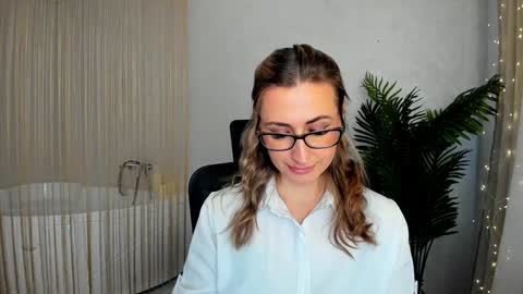 Snapshot of goldenlighte chatting on 15, 1, 2025 Olivia online show from 15, 1, 2025