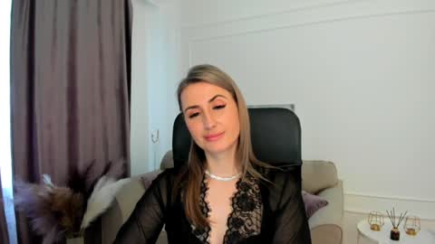 Snapshot of goldenlighte chatting on 16, 1, 2025 Olivia online show from 16, 1, 2025