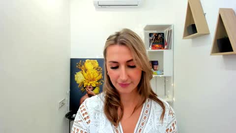 Snapshot of goldenlighte chatting on 31, 1, 2025 Olivia online show from 31, 1, 2025