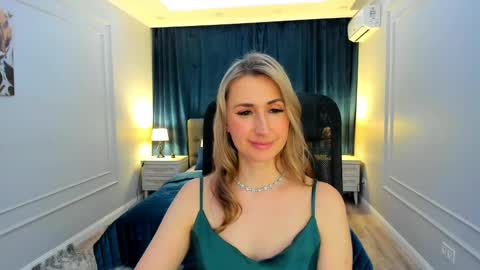 Snapshot of goldenlighte chatting on 18, 2, 2025 Olivia online show from 18, 2, 2025