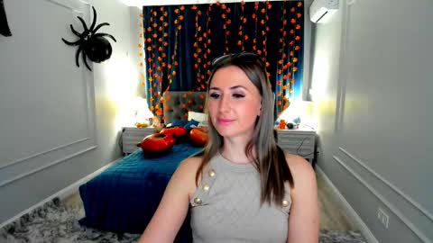 Snapshot of goldenlighte chatting on 23, 10, 2025 Olivia online show from 23, 10, 2025