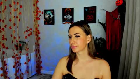 Snapshot of goldenlighte chatting on 26, 10, 2025 Olivia online show from 26, 10, 2025