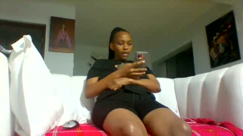 Snapshot of goldenmusexo chatting on 25, 6, 2026 goldenmusexo online show from 25, 6, 2026