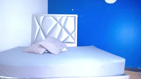 goldenn_ass1 online show from 20, 9, 2025