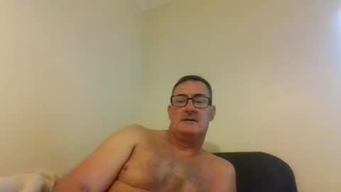 Snapshot of goldenone59 chatting on 26, 9, 2025 goldenone59 online show from 26, 9, 2025