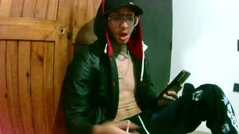 Snapshot of goldens_boy chatting on 14, 1, 2025 Goldens Boy online show from 14, 1, 2025
