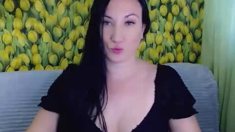 Snapshot of goldmoonn chatting on 13, 9, 2025 goldmoonn online show from 13, 9, 2025