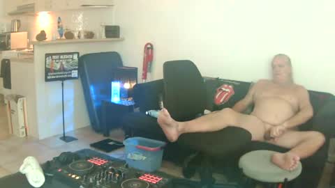 goldyguy011 online show from 1, 7, 2026