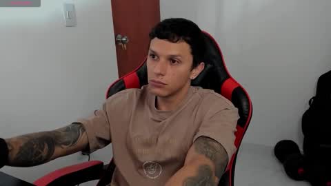 Snapshot of goodboy69i chatting on 14, 9, 2025 goodboy69i online show from 14, 9, 2025