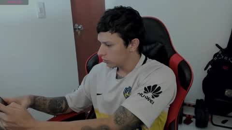 Snapshot of goodboy69i chatting on 25, 9, 2025 goodboy69i online show from 25, 9, 2025