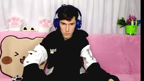 Luca online show from 3, 5, 2026
