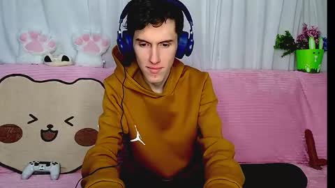 Luca online show from 4, 5, 2026