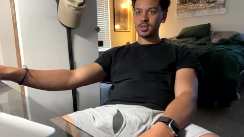 Snapshot of goodjob_jay chatting on 3, 10, 2025 Goodjob Jay online show from 3, 10, 2025