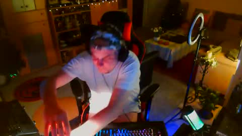 Snapshot of google5001 chatting on 10, 5, 2026 google5001 online show from 10, 5, 2026