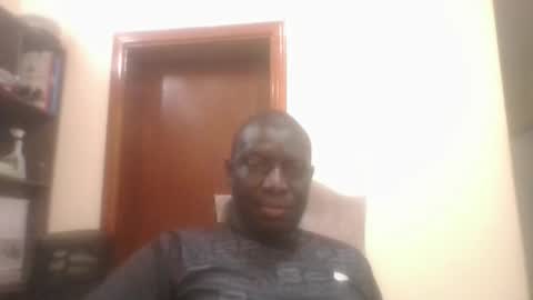 Snapshot of gorashado chatting on 9, 10, 2025 Sexy Black Model online show from 9, 10, 2025