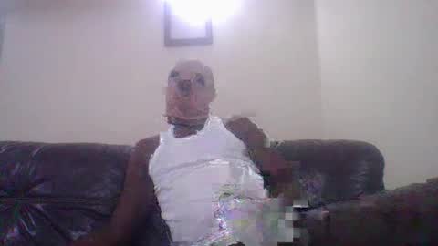 Snapshot of gorashado chatting on 16, 10, 2025 Sexy Black Model online show from 16, 10, 2025