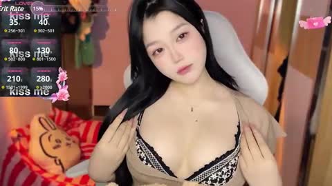 gorgeous girl33 online show from 3, 1, 2025