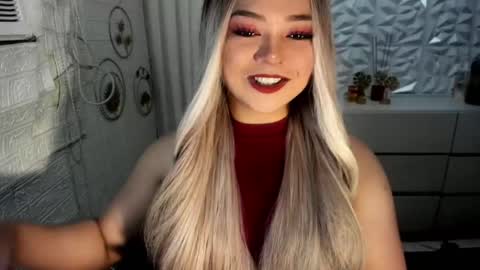 Snapshot of gorgeousamandarose chatting on 8, 10, 2025 Amanda rose online show from 8, 10, 2025