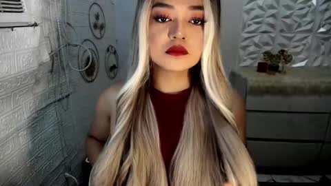 Snapshot of gorgeousamandarose chatting on 5, 11, 2025 Amanda rose online show from 5, 11, 2025