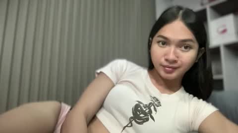 Snapshot of gorgex_diana chatting on 19, 5, 2026 D I A N A online show from 19, 5, 2026