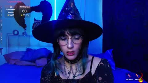 Snapshot of goth_minerva chatting on 10, 9, 2025 goth_minerva online show from 10, 9, 2025