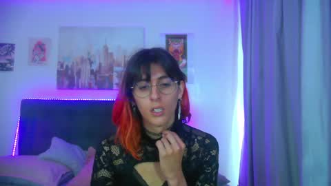 goth_minerva online show from 5, 5, 2026