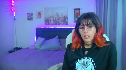 goth_minerva online show from 6, 5, 2026