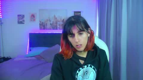 goth_minerva online show from 7, 5, 2026