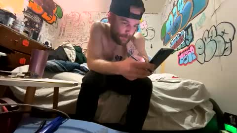 gothboityplz online show from 17, 12, 2025