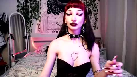 Snapshot of gothdesss chatting on 26, 2, 2025 online show from 26, 2, 2025