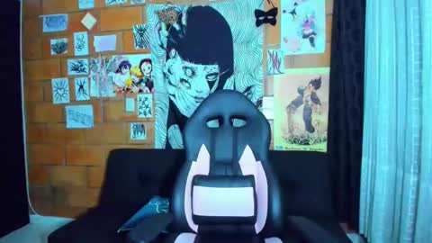 Snapshot of gothic9goddes chatting on 6, 1, 2025 GG online show from 6, 1, 2025