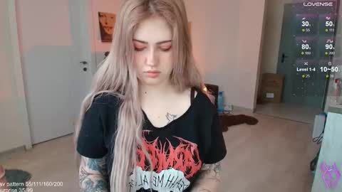 traumfrau Kira angel face devil eyes I SELL A LOT VIDEO IN GALLERY online show from 1, 3, 2026