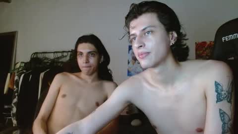 angelito tu novio online show from 1, 2, 2025