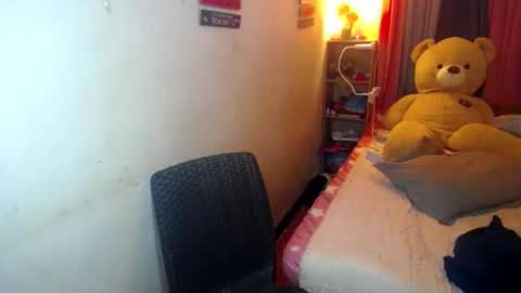 my name is  GRACEY  online show from 12, 3, 2025