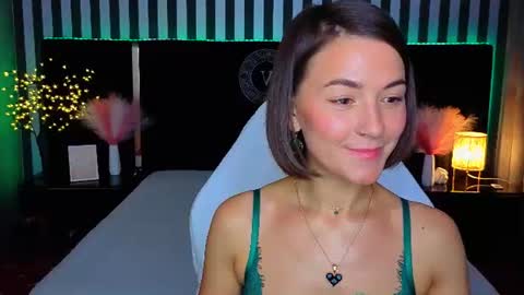 Snapshot of gracefulmichelle chatting on 15, 6, 2026 gracefulmichelle online show from 15, 6, 2026
