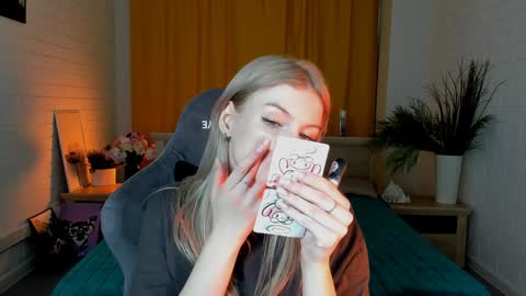 Grace Glamour online show from 6, 12, 2024