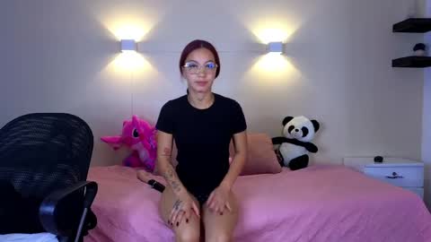 Snapshot of gracehall chatting on 26, 4, 2026 Grace online show from 26, 4, 2026