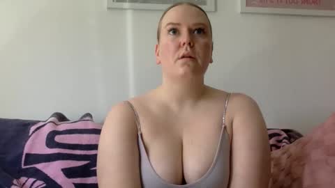 Grace Loves online show from 22, 4, 2026