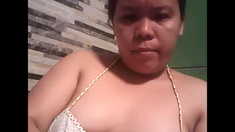 Snapshot of graciabuttercup chatting on 24, 12, 2024 gracia online show from 24, 12, 2024