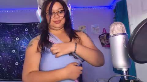 Snapshot of graciafawnn_1 chatting on 29, 10, 2025 SweetGalaxia online show from 29, 10, 2025