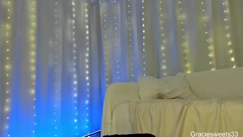 Snapshot of graciously3333 chatting on 13, 9, 2025 Grace online show from 13, 9, 2025