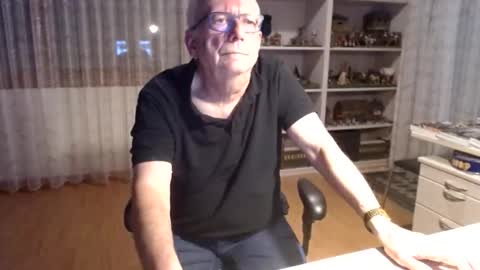 Snapshot of grandpach chatting on 27, 2, 2026 grandpach online show from 27, 2, 2026