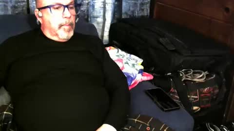 granitebuckeye1969 online show from 9, 1, 2026