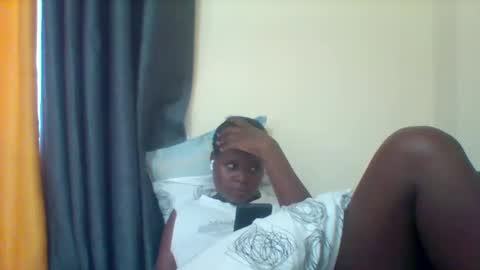 Snapshot of grannylover_ chatting on 2, 2, 2025 grannylover_ online show from 2, 2, 2025