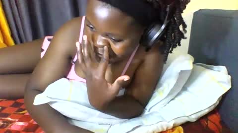 Snapshot of grannylover_ chatting on 27, 9, 2025 grannylover_ online show from 27, 9, 2025