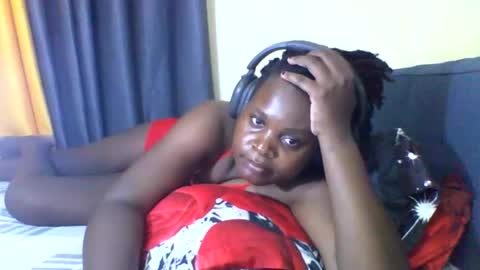 Snapshot of grannylover_ chatting on 5, 10, 2025 grannylover_ online show from 5, 10, 2025