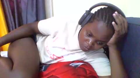 Snapshot of grannylover_ chatting on 20, 10, 2025 grannylover_ online show from 20, 10, 2025