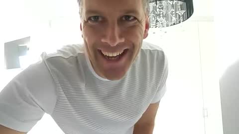 grattitude online show from 15, 5, 2026