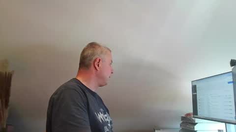 grau197077 online show from 19, 5, 2026