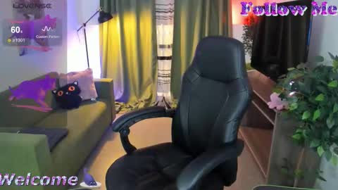 GrayceWild online show from 13, 10, 2025